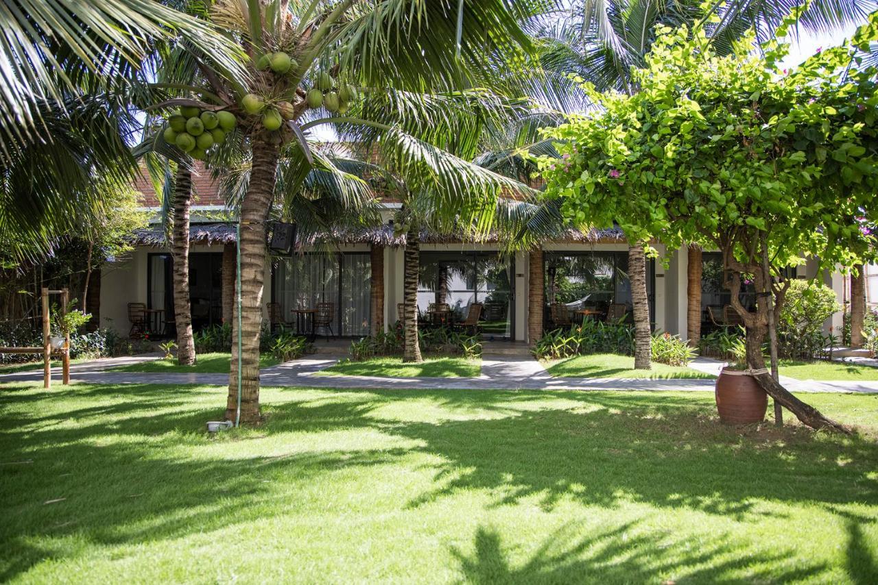 Sala Tuy Hoa Beach Hotel Εξωτερικό φωτογραφία